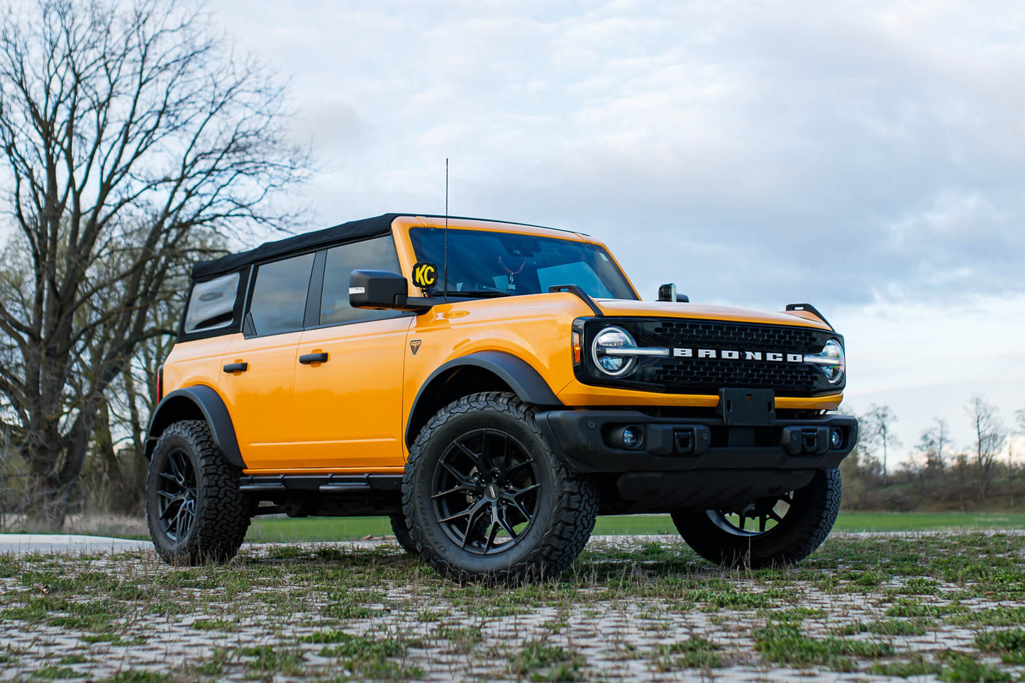 DIY windshield protection film for Ford Bronco (2021+)